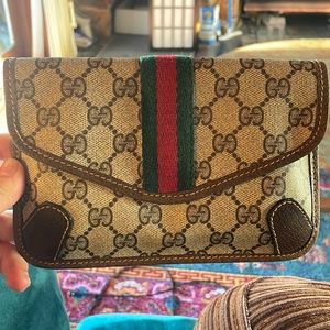 Vintage Gucci Clutch